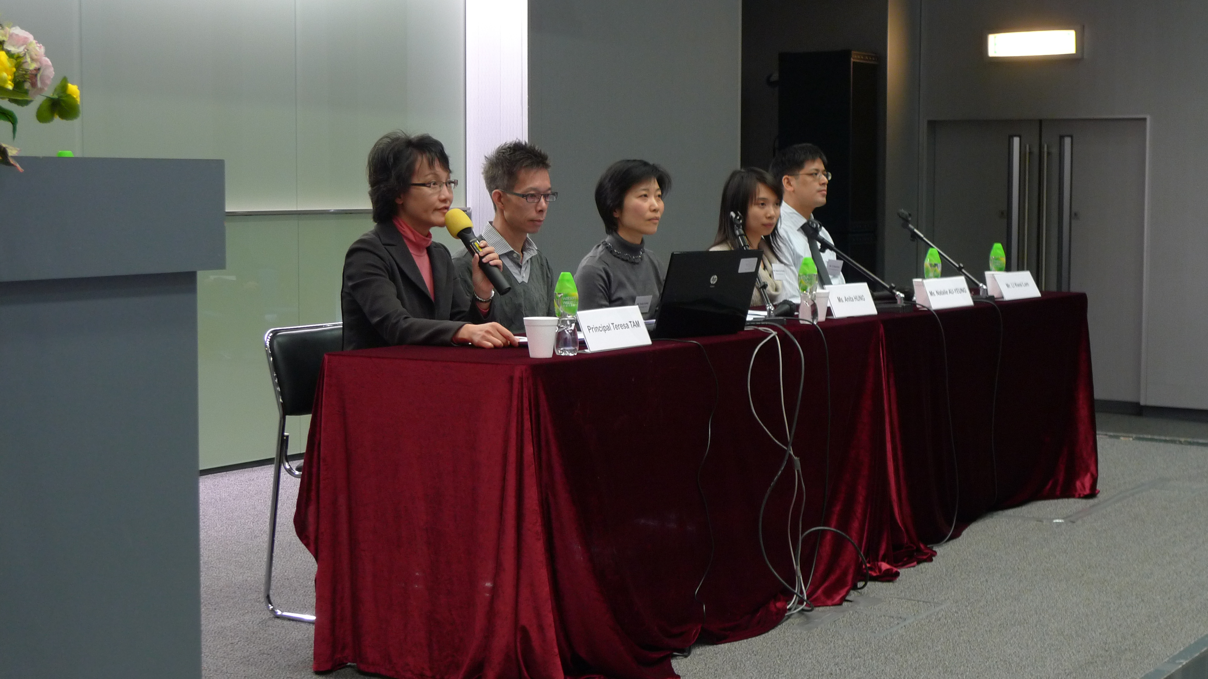 From left to right: Ms Teresa Tam, Mr Andrew Ho, Ms Anita Hung, Ms Natalie Au-yeung, Mr Li Kwai Lam