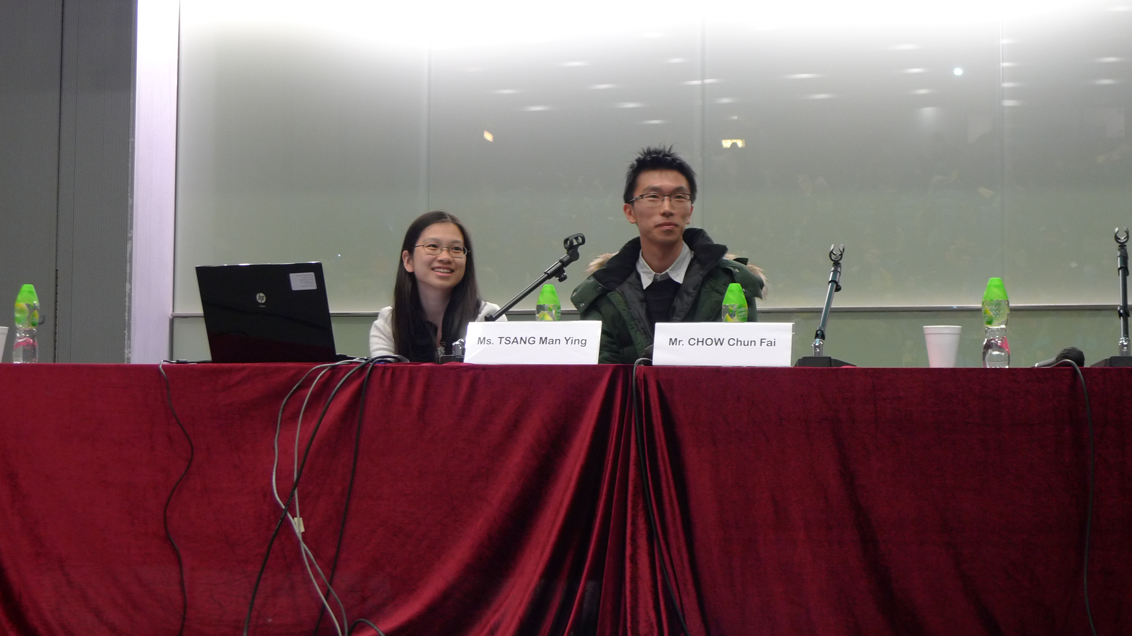 From left to right: Ms Tsang Man Ying, Mr Chow Chun Fai 